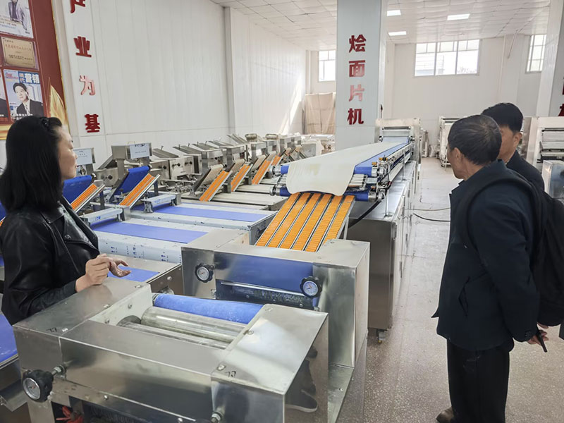 大型面條生產(chǎn)線